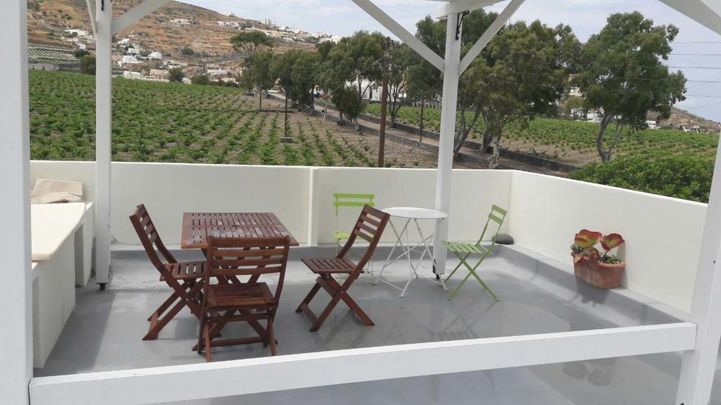 Cosy Studio In Santorini Exo Gonia Экстерьер фото